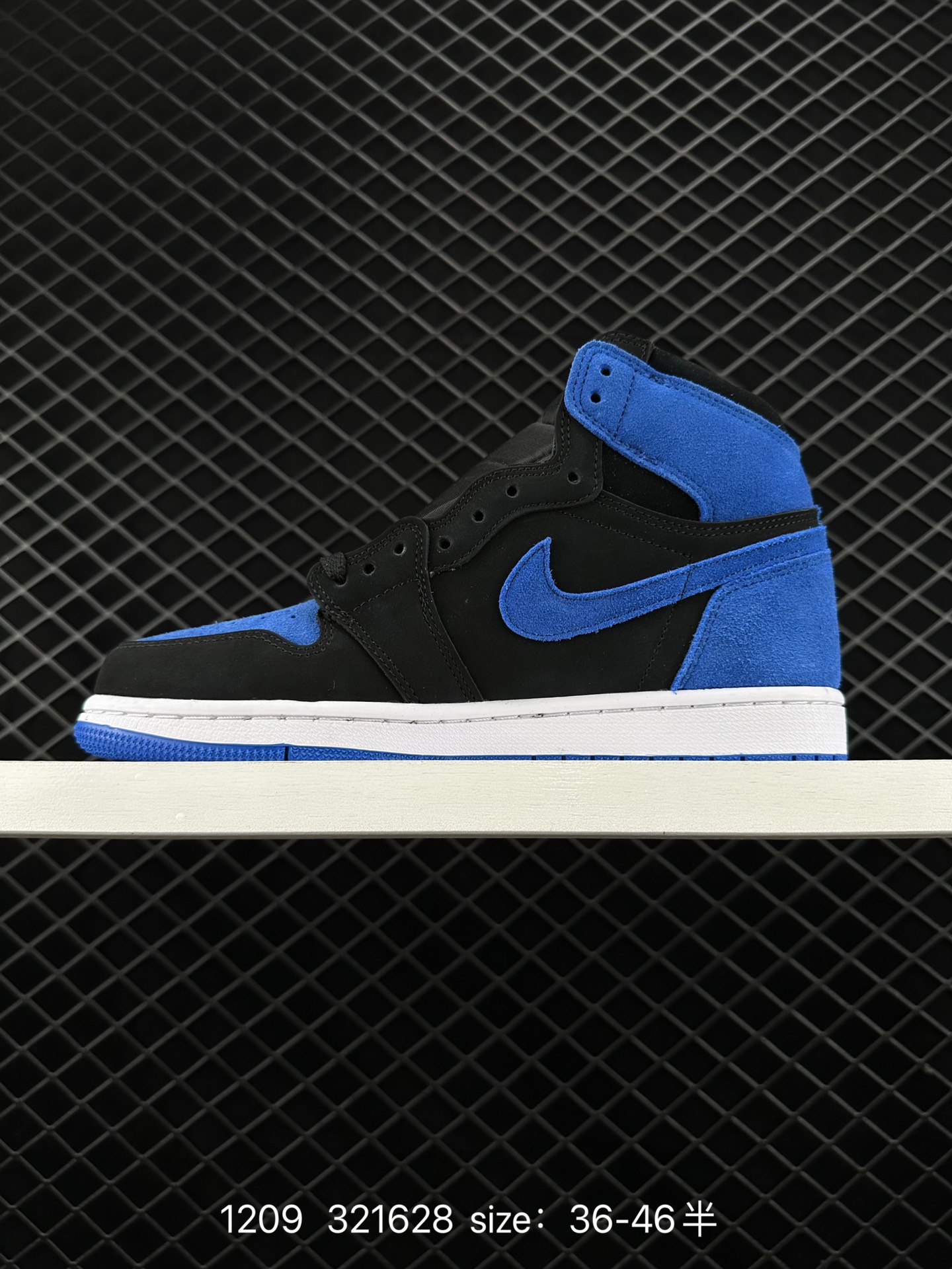 Nike Air Jordan 1 Retro High OG”Black/White“